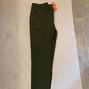 Figs Yola pants - rare color Moss